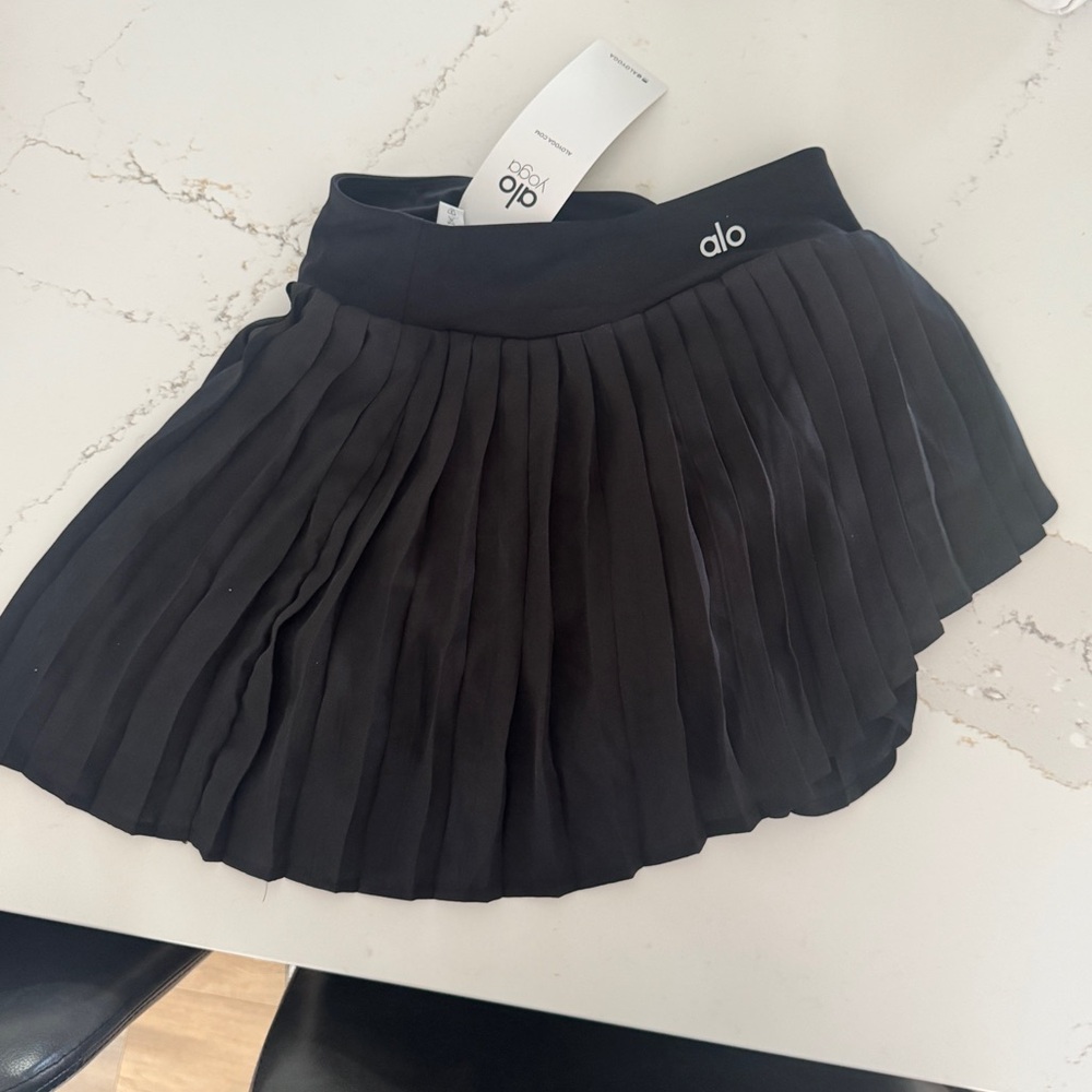 ALO Yoga Black Pleated Skirt